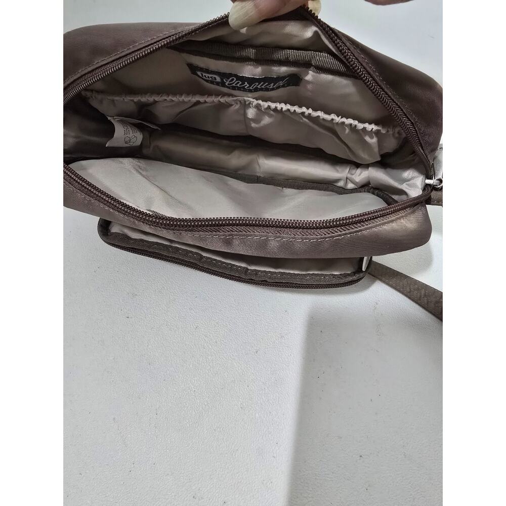 Lug Carousel Crossbody Bag Purse RFID Taupe Quilted - Picture 11 of 16